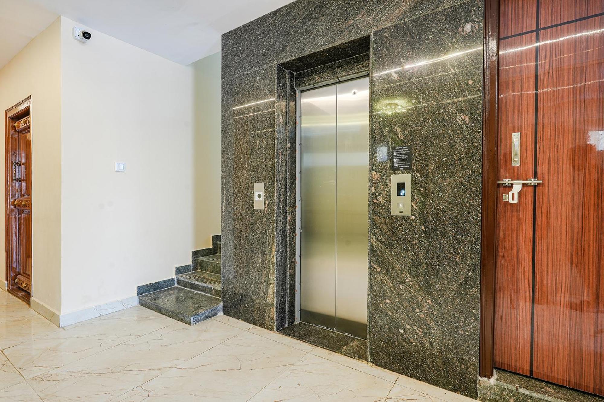 Fabhotel Crystal Suites Bangalore Luaran gambar