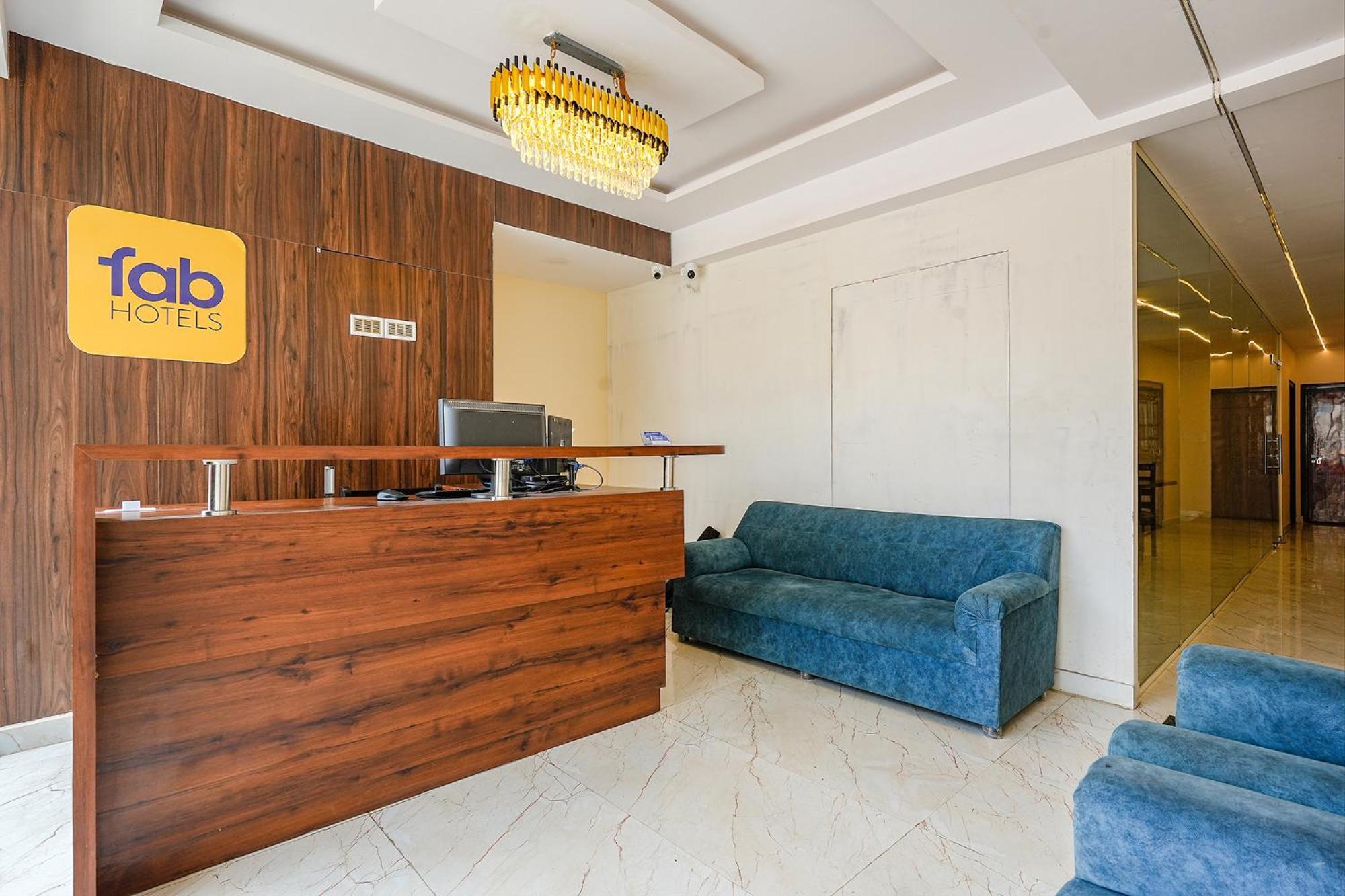 Fabhotel Crystal Suites Bangalore Luaran gambar