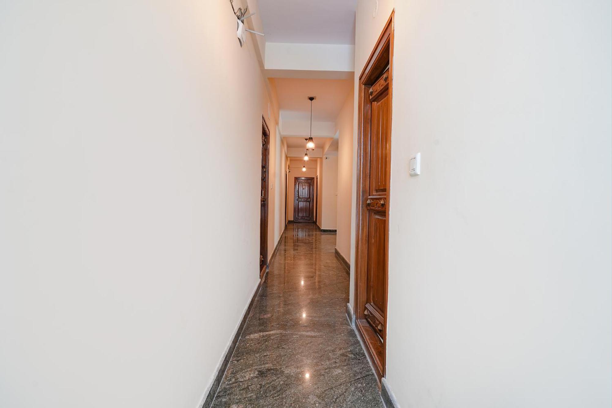Fabhotel Crystal Suites Bangalore Luaran gambar