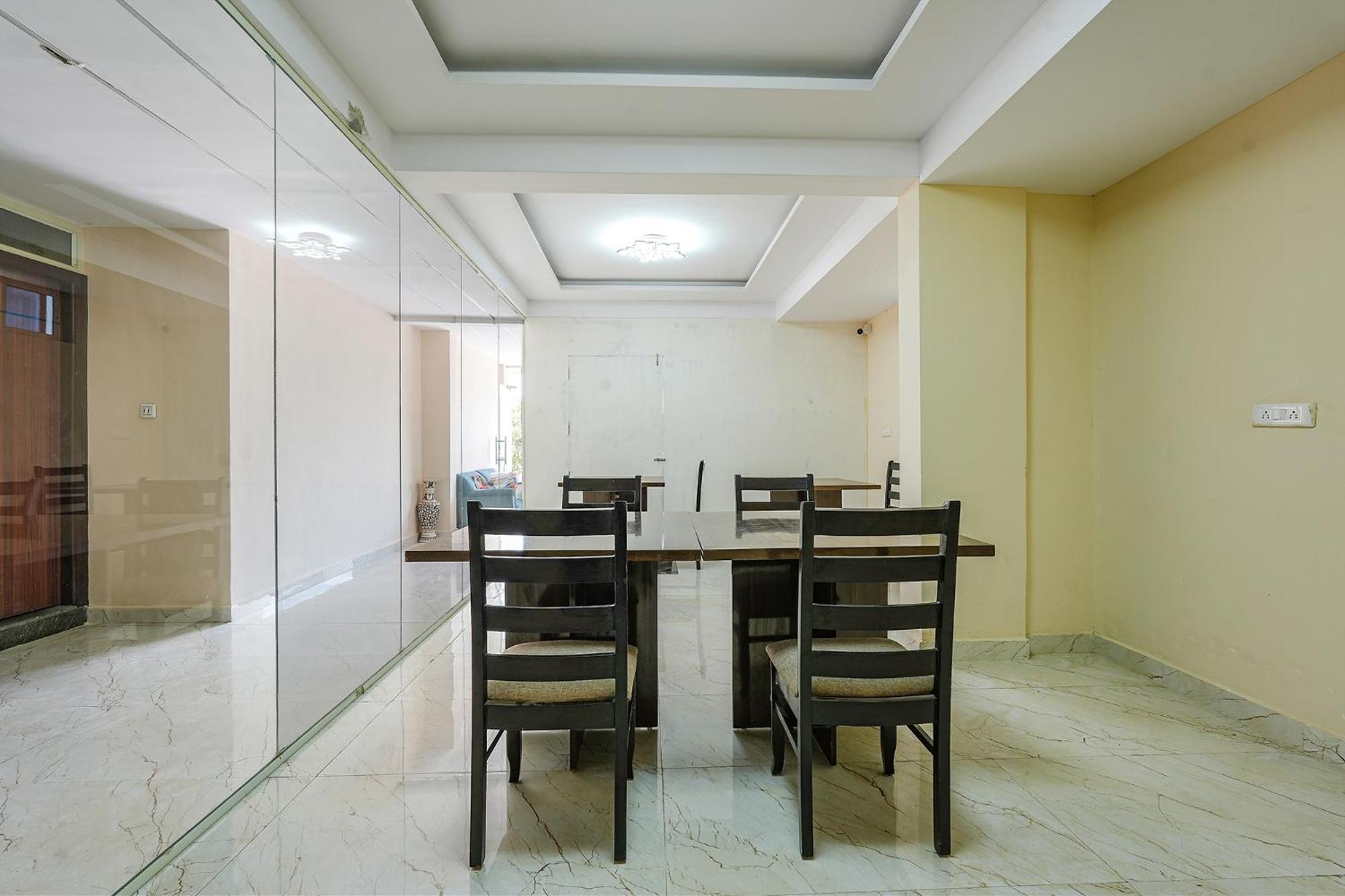 Fabhotel Crystal Suites Bangalore Luaran gambar
